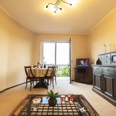 Bellavista Lake דירה Pisano