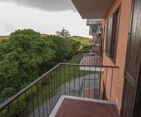 Bellavista Lake Pisano